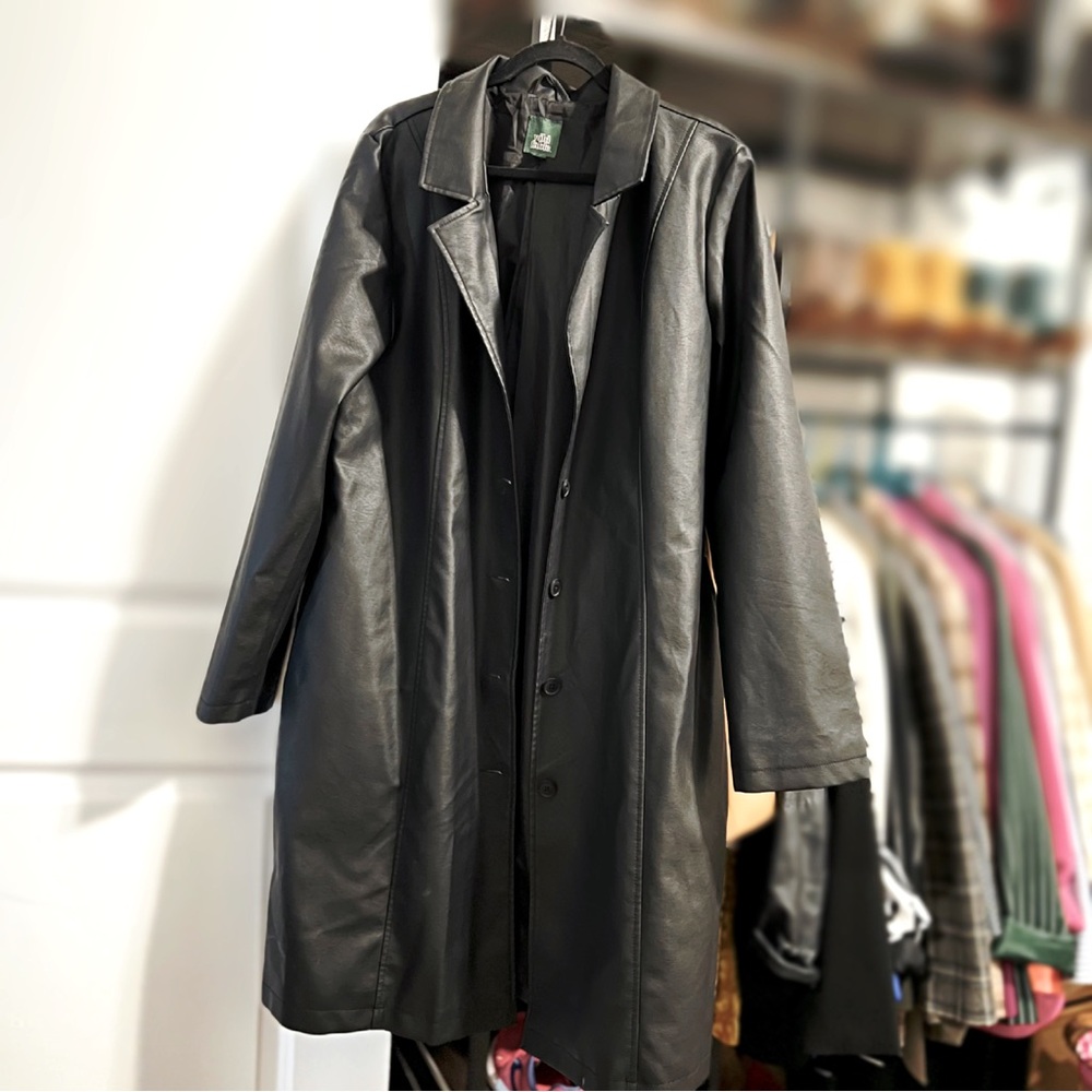 Wild Fable faux leather trench coat. Size XXL. NWOT. Never worn.